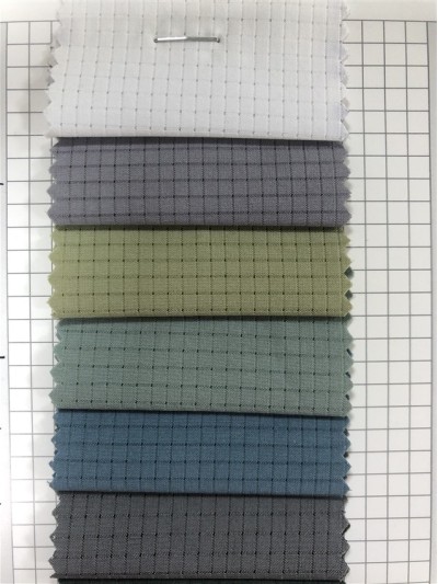 GZ-YL LY19774#  透氣格  成份：97%P 3%SP  規格：150cm  克重：130g  超薄運動布 正面照